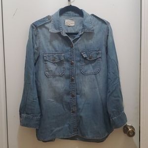 💙Moving Sale: Current/Elliott Denim Shirt